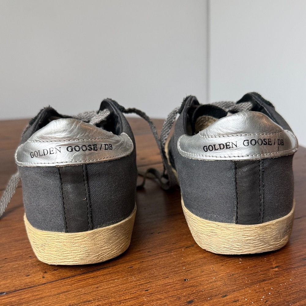 Authentic Golden Goose Black and Silver Sneakers like new - Picture 4 of 9
